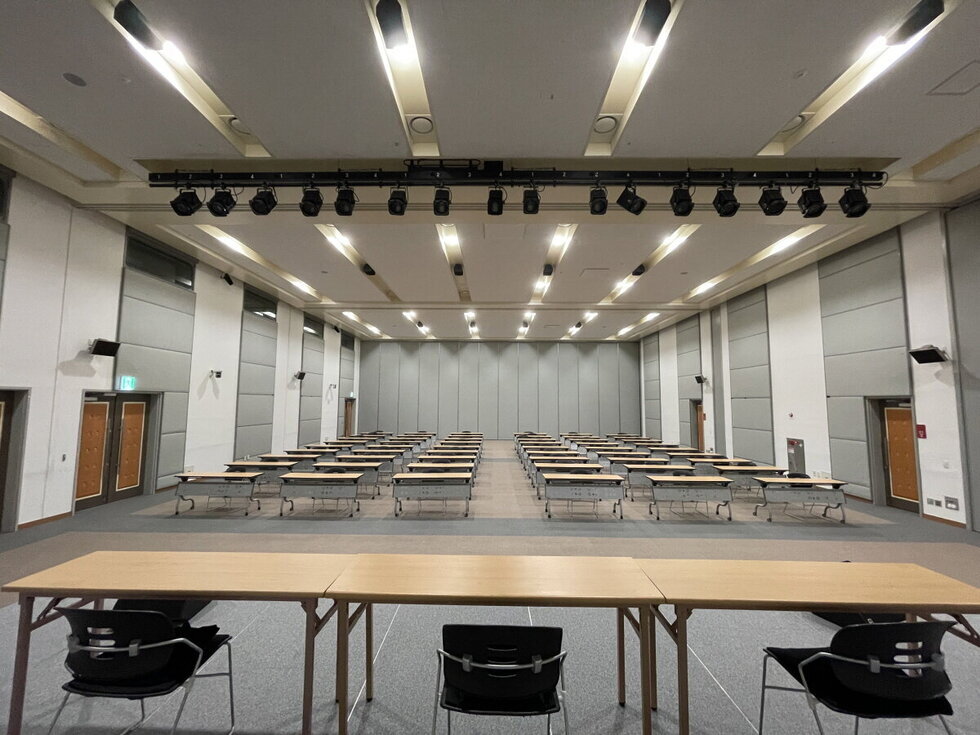 엑스포장 컴퍼런스홀 3/4