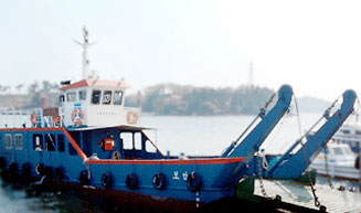 항구에 정박중인 보안호 모습