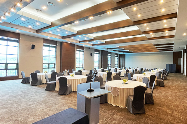 대경도홀 내부 전경