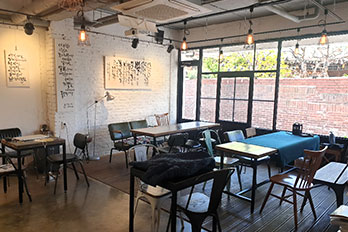 그림정원갤러리카페 내부 전경