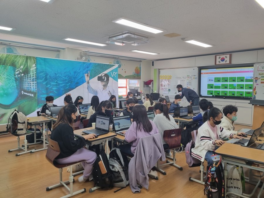 진로인식 꿈모아 프로그램 운영