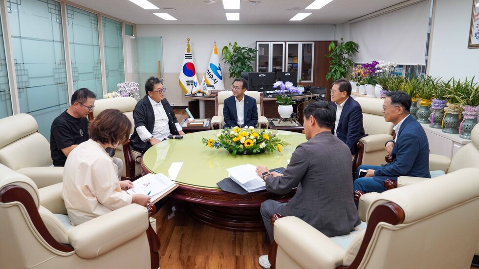20260713 2026여수세계섬박람회 명예 홍보대사 위촉식-3.jpg