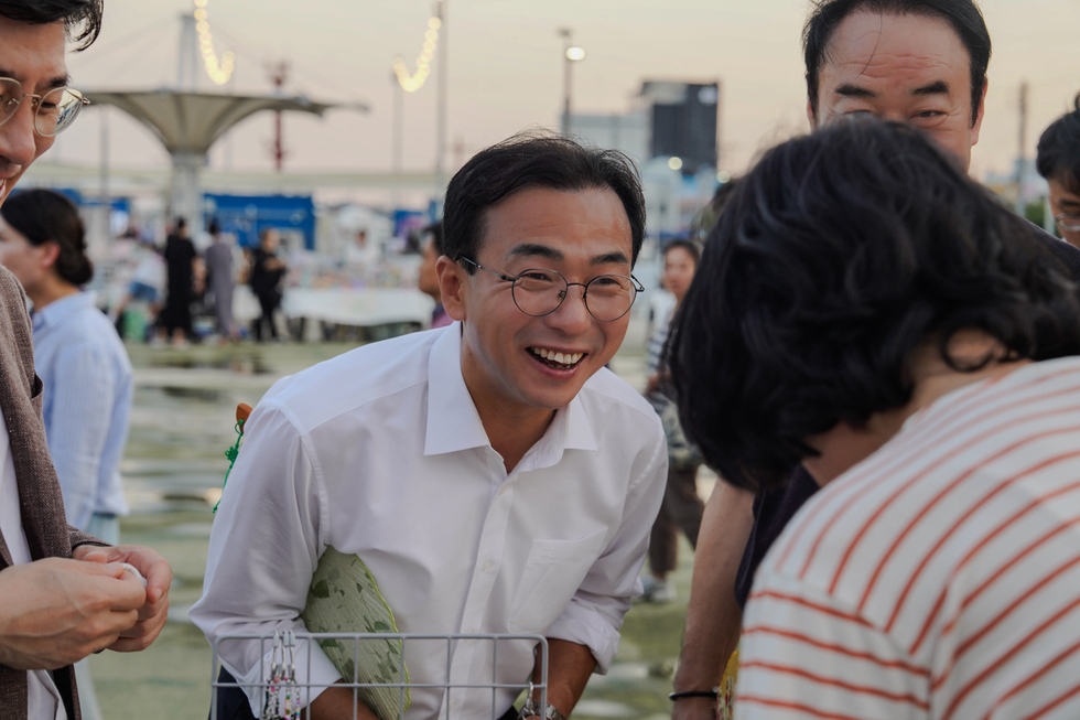 국동항 한밤의 피크닉 개장 행사