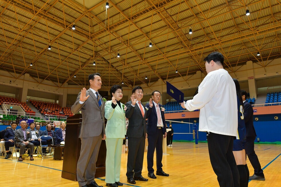 20241109 제55회 여수 거북선기 전국 남여 배구대회-11.jpg