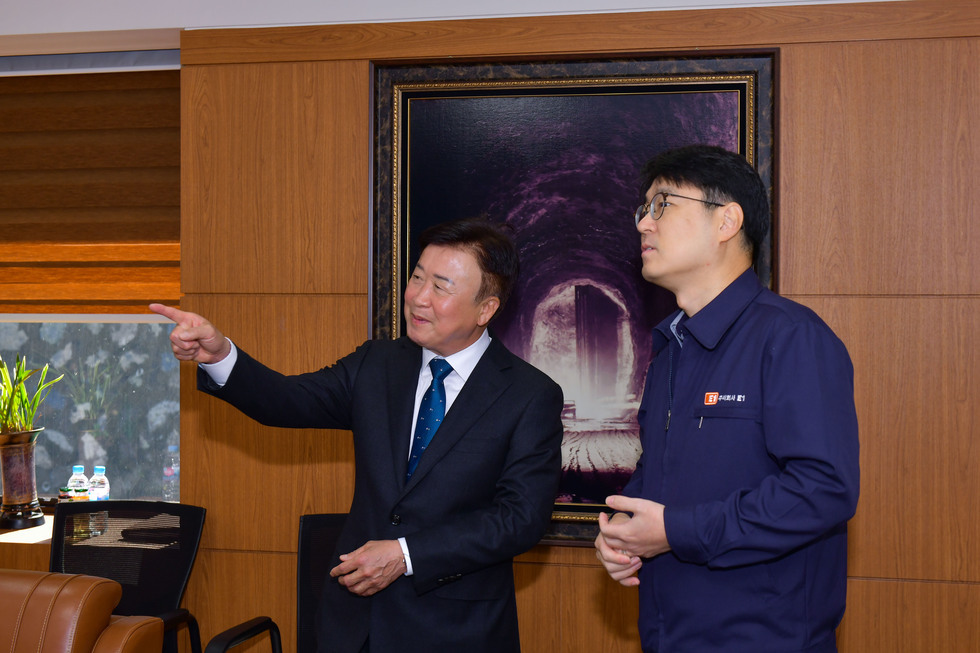 20241118 11월 시장이 간다 여수 통통-3.jpg