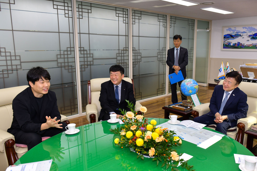 20241122 여문청소년문화의집 청소년성문화센터 수탁기관 협약식-3.jpg