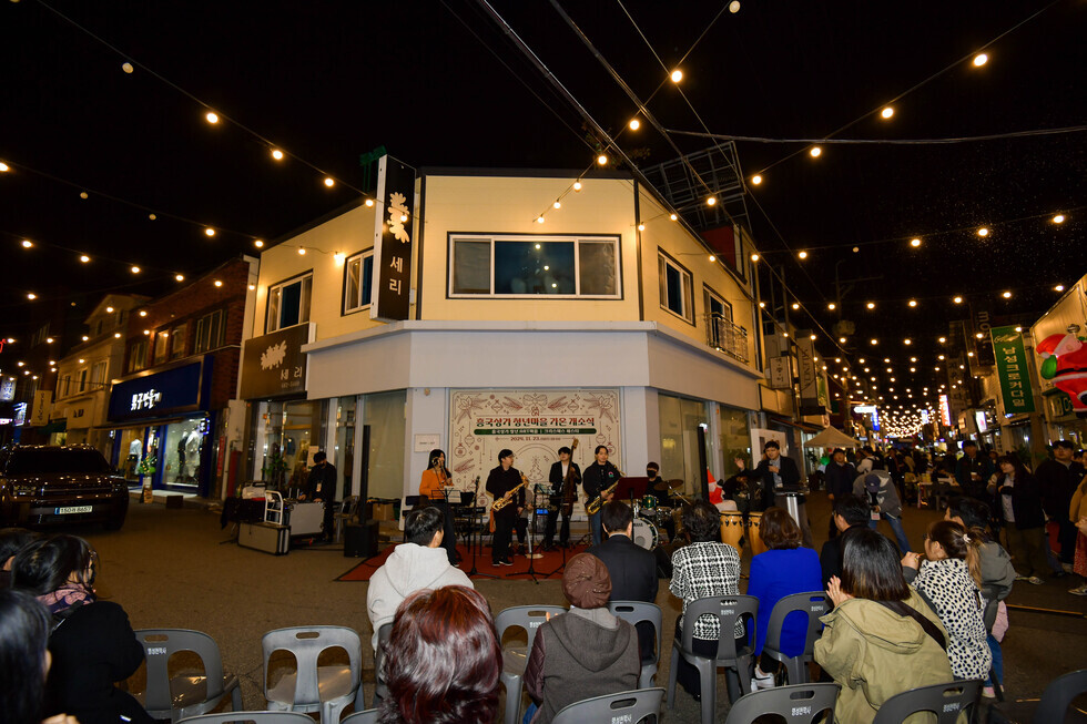 20241123 청년마을 가온 크리스마스 페스타-4.jpg