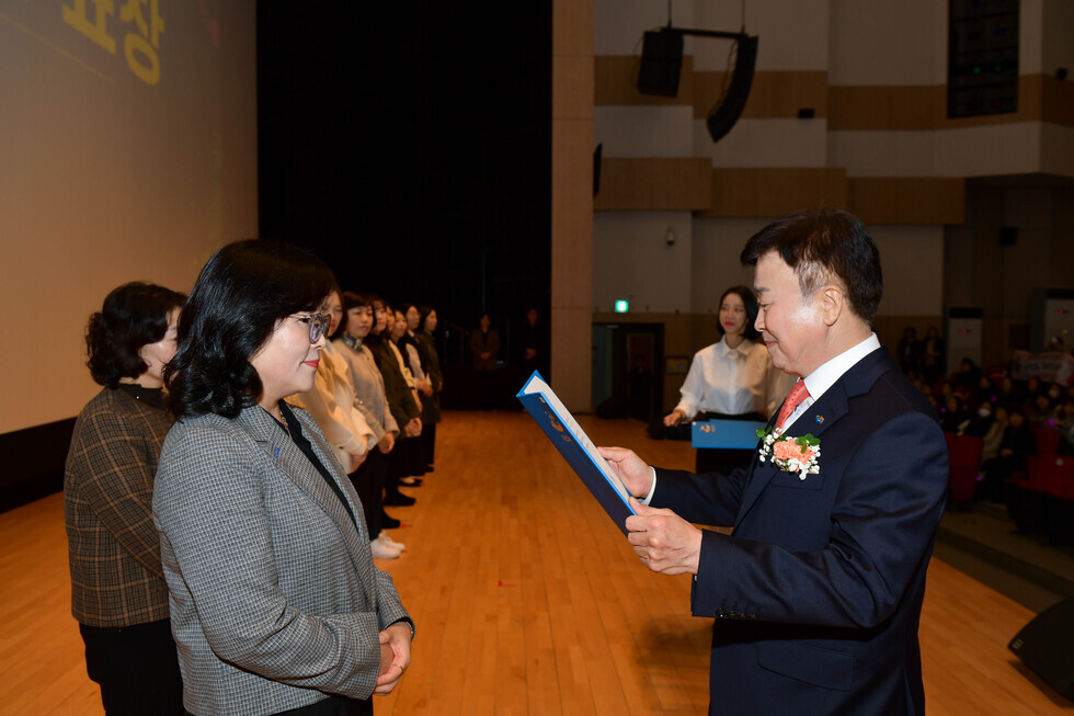 20241206 여수시어린이집연합회 보육교직원 힐링 문화의 날-3.jpg