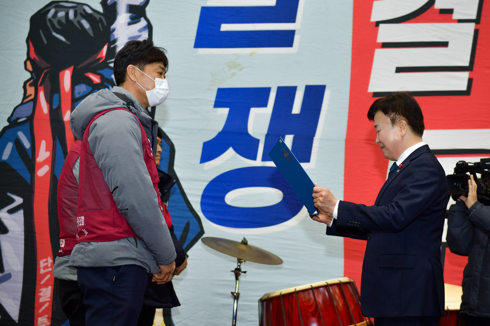 20241212 전국플랜트건설노동조합 여수시지부 제26주년 창립기념일 행사-12.jpg