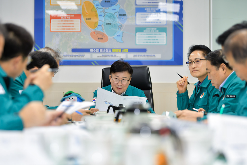 20241216 민생 안정 대책 회의-6.jpg