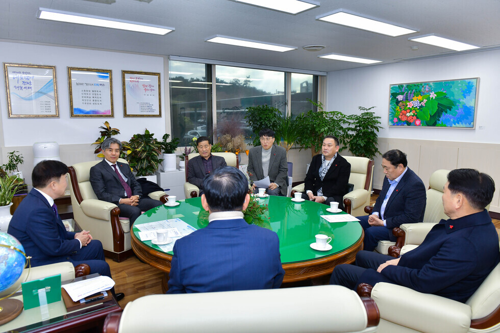 20241216 건설인협회 기부금전달식-5.jpg