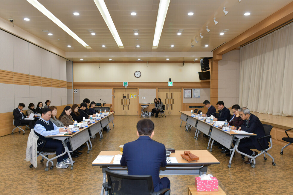 20241217 2024년도 하반기 여수시 청년정책위원회 정기회의-4.jpg