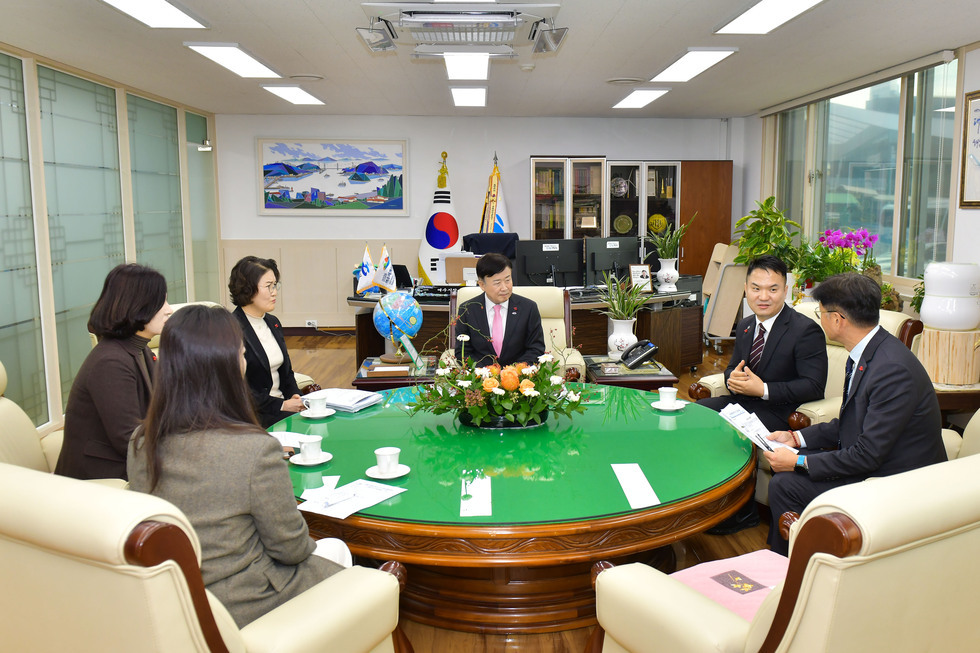 20241220 개인기부자(노진식) 성금 기탁식-4.jpg