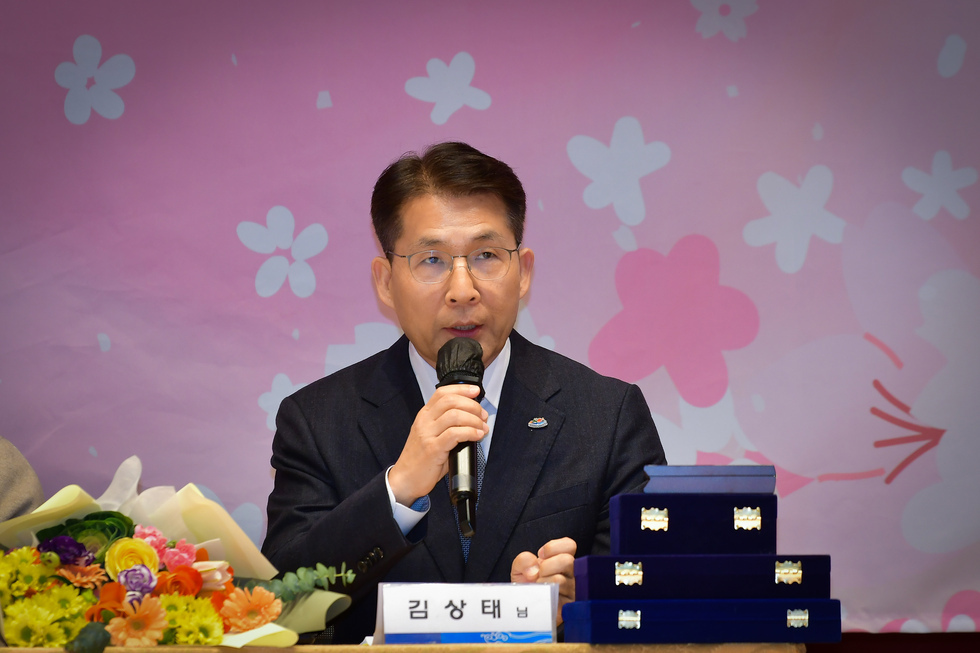 20241224 2024 하반기 퇴직준비 및 퇴직자 퇴임식-21.jpg