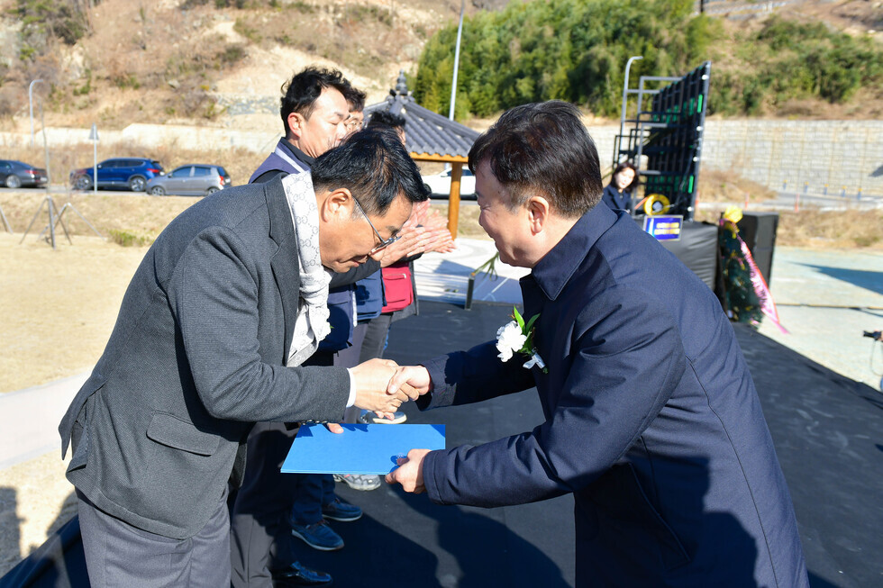 20241227 여수국가산단 산업재해 희생자 추모 및 안전기원탑 제막식-5.jpg