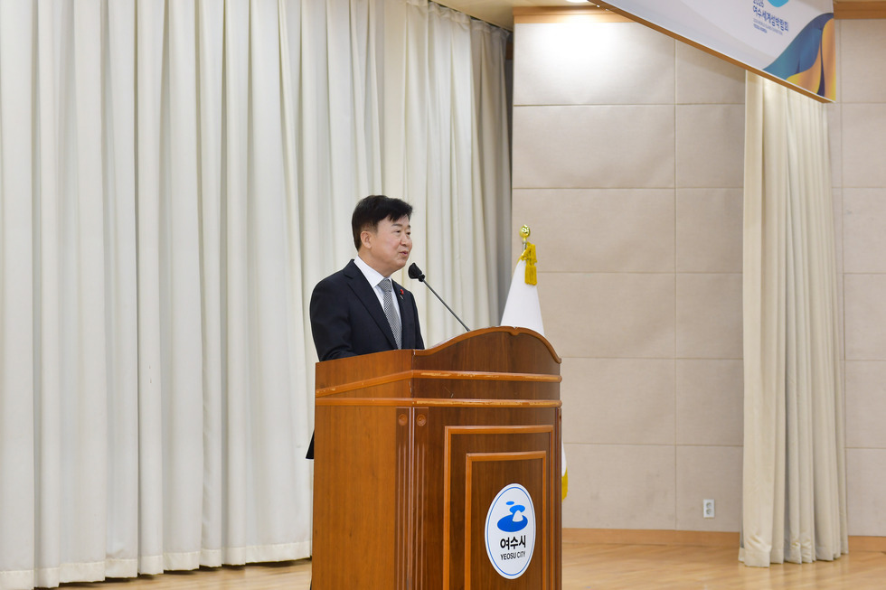 20241230 연말 우수부서 공무원 표창 수여식-18.jpg