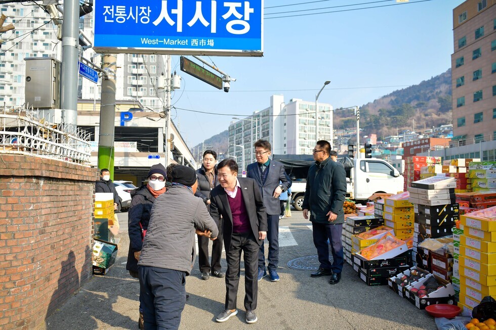 20250122 설맞이 전통시장 방문-6.jpg