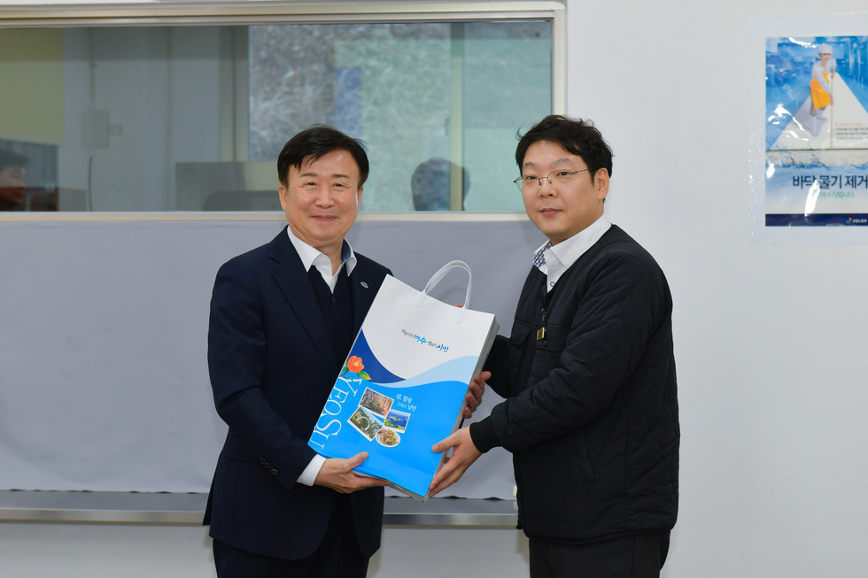 20250123 1월 시장이 간다 여수 통통-9.jpg