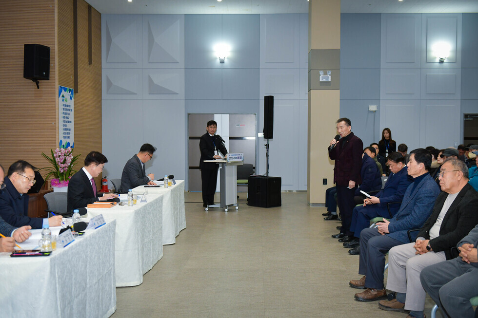 20250205 시민과의 열린 대화(주삼동)-9.jpg