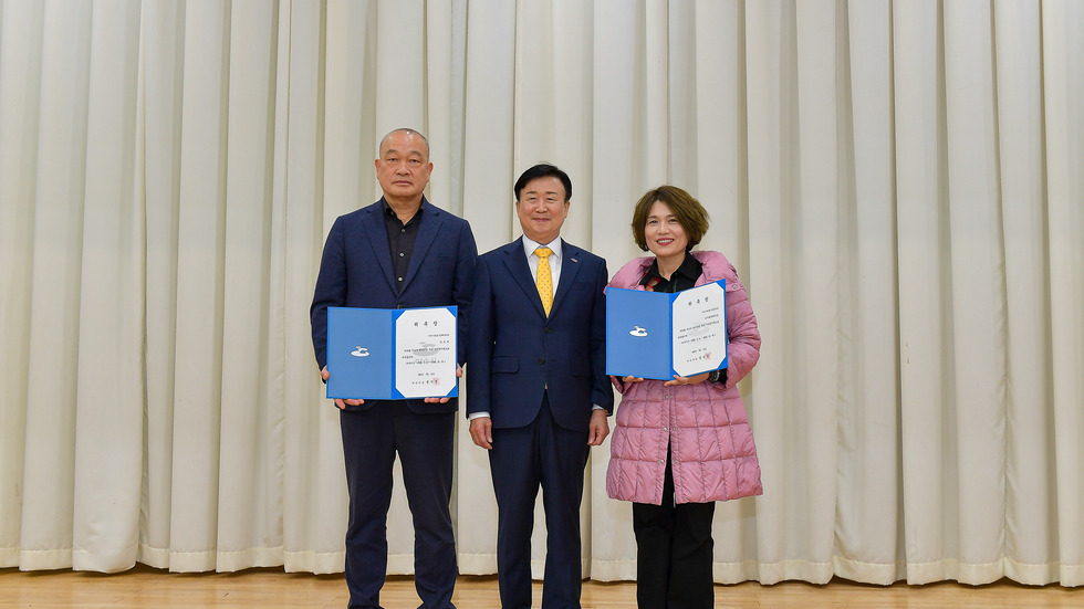 20250311 2025년 외식산업 육성 시민평가단 위촉장 수여식-8.jpg