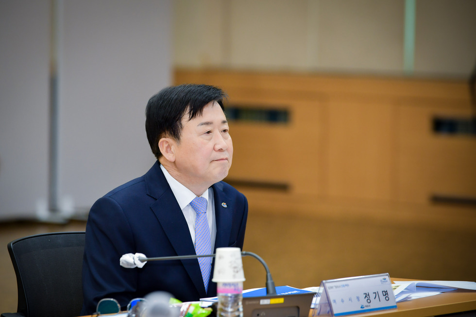 20250401 시내버스 경영진단 및 운송원가 산출용역 최종보고회-6.jpg