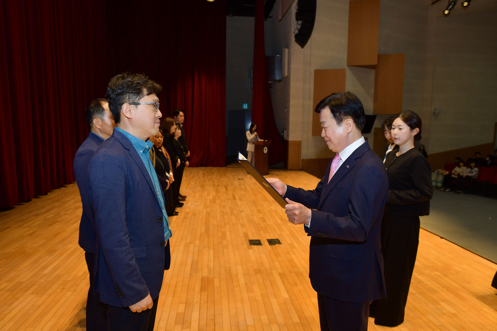 20250402 4월 직원 정례회-7.jpg