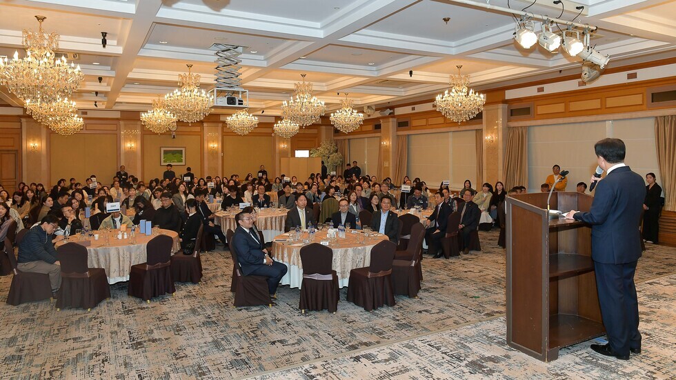 20250404 한국병원 개원 10주년 행사-9.jpg