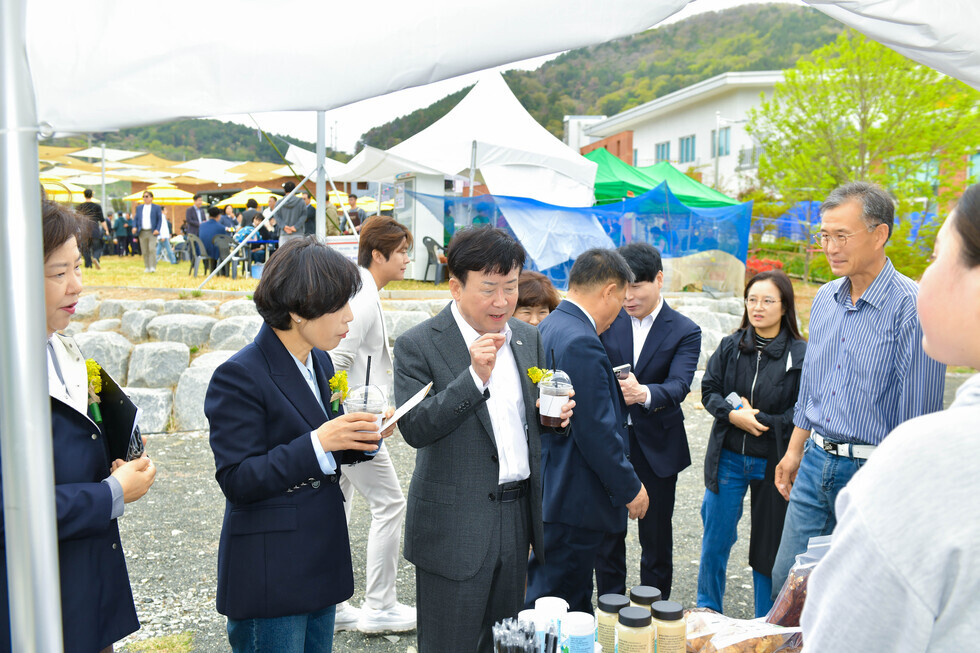 20250419 갓섬피크닉-16.jpg