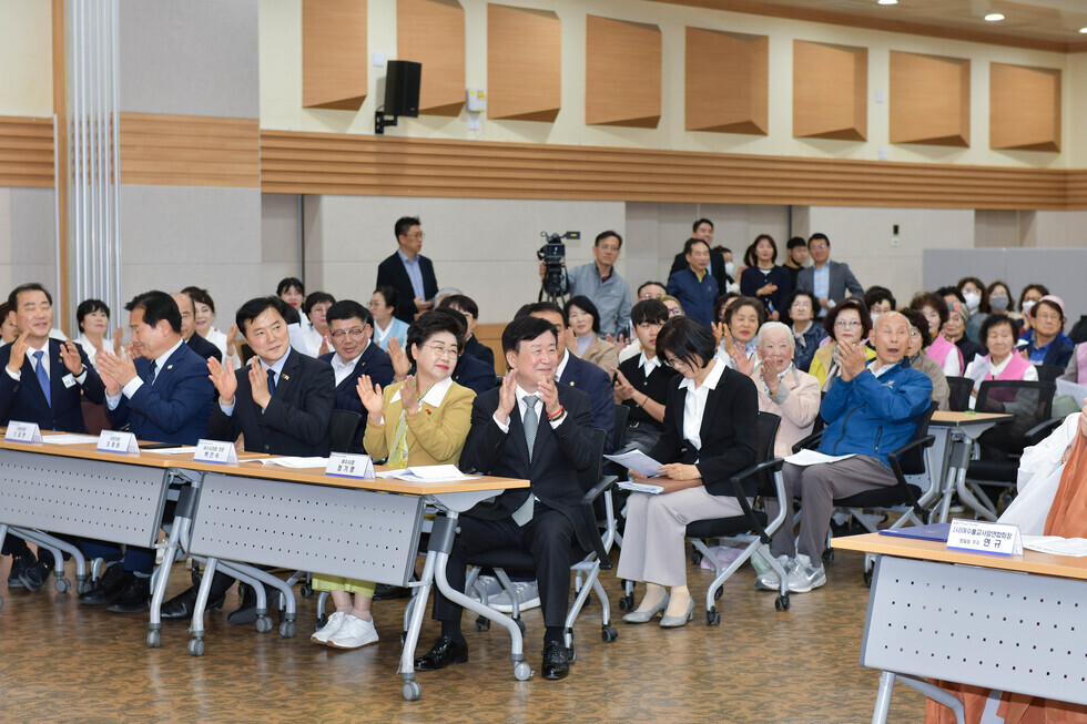 20250425 부처님 오신 날 연등 점등 행사-4.jpg