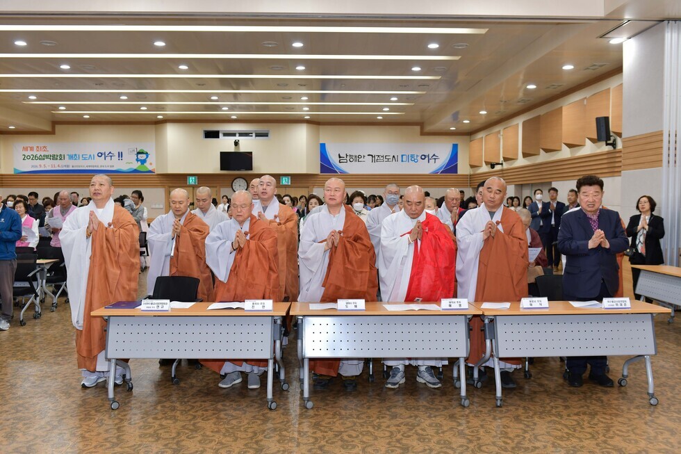 20250425 부처님 오신 날 연등 점등 행사-6.jpg