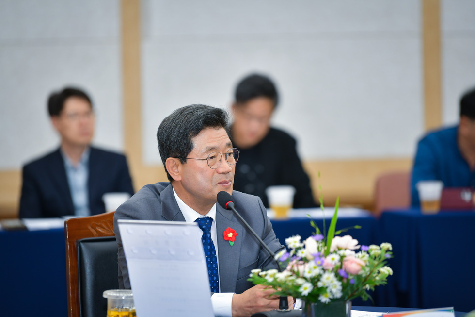 20250430 여순광 행정협의회 광양만권 경제 위기 극복 협력 공동선언-9.jpg