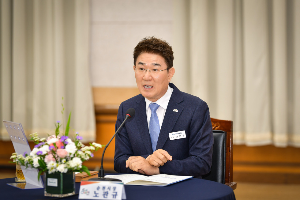 20250430 여순광 행정협의회 광양만권 경제 위기 극복 협력 공동선언-10.jpg