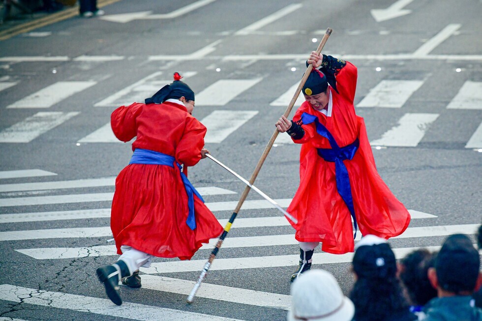 20250503 제59회 여수거북선축제(통제영길놀이)-3.jpg