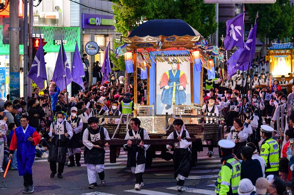 20250503 제59회 여수거북선축제(통제영길놀이)-7.jpg