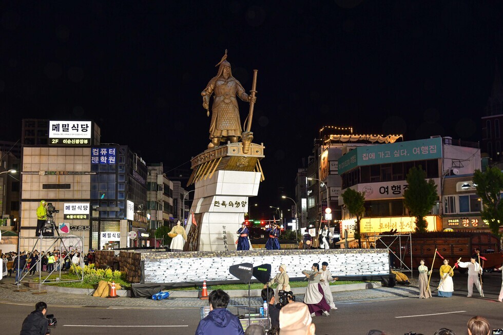 20250503 제59회 여수거북선축제(통제영길놀이)-11.jpg