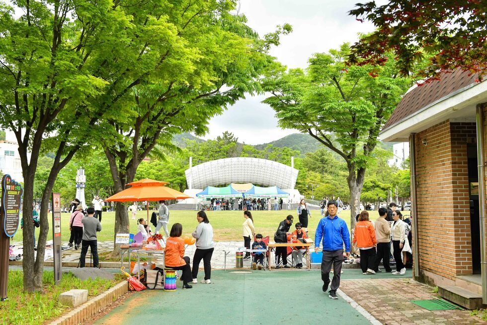 20250510 제2회 여수벼록시장 개장-5.jpg