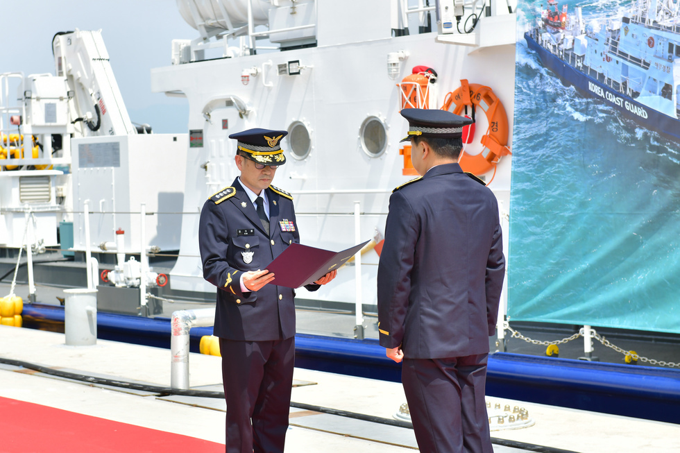 20250513 여수해양경찰서 216정 취역식-5.jpg