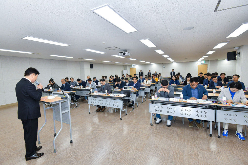 20250514 세계의 섬 한국의 섬 테마존 조성사업 기본계획 수립용역 최종보고회-3.jpg
