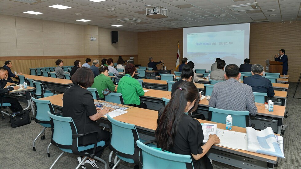 20250605 이순신학교 특강-4.jpg