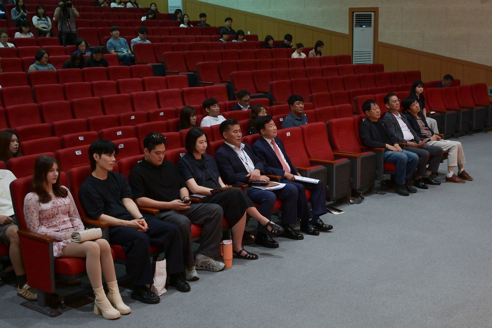 20250626 웹드라마 그림자 시사회-7.jpg