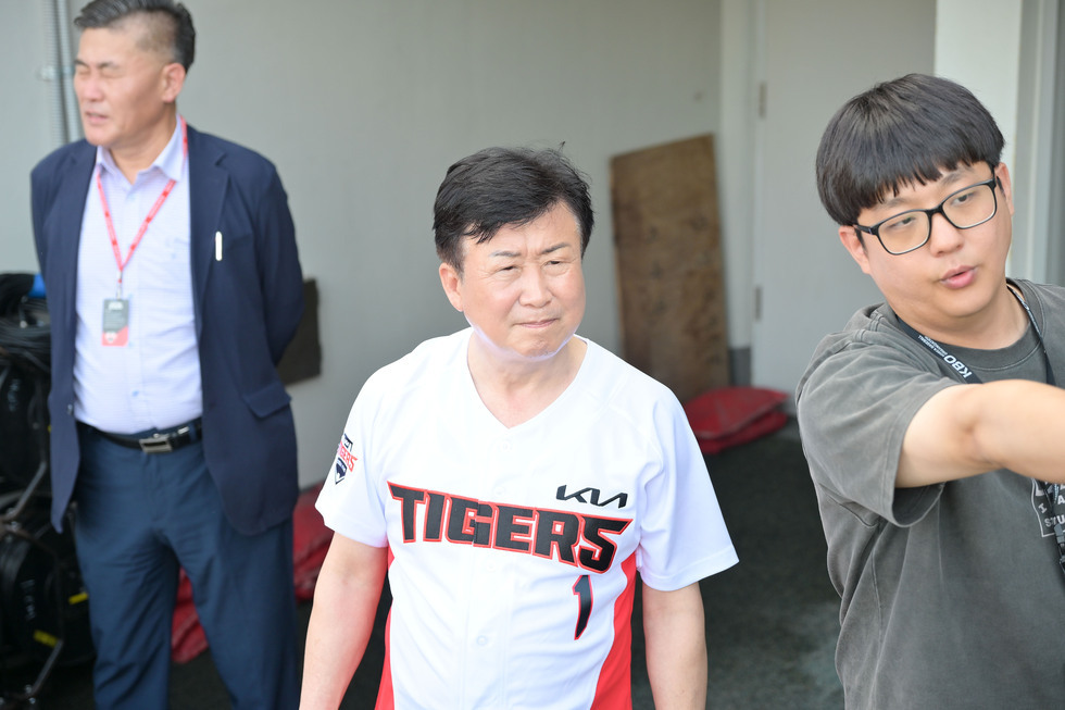 20250703 2025 KBO 프로야구 시구-8.jpg