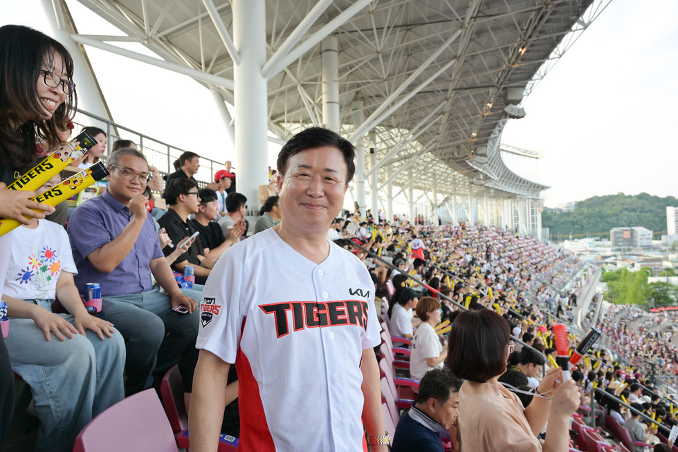20250703 2025 KBO 프로야구 시구-15.jpg