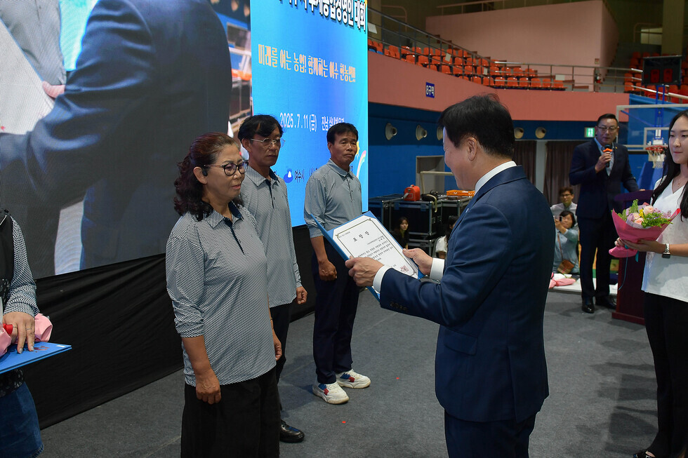 20250711 제22회 여수시 후계농업경영인 대회-3.jpg