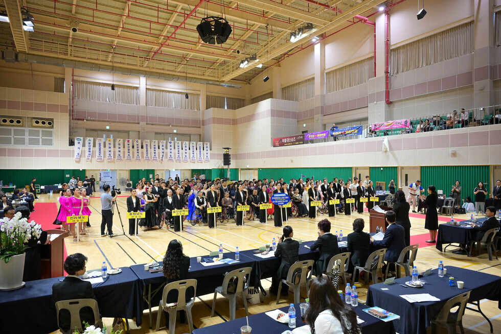 20250713 제16회 여수거북선배 전국 장애인 댄스스포츠 대회-9.jpg