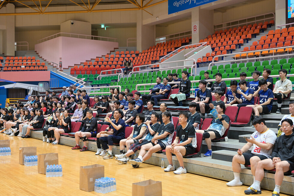 20250719 제2회 여수시체육회장배 직장 및 자모 배구대회-4.jpg