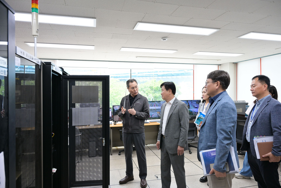 20250721 해상 특수교량 관리사무소 현장 방문-10.jpg