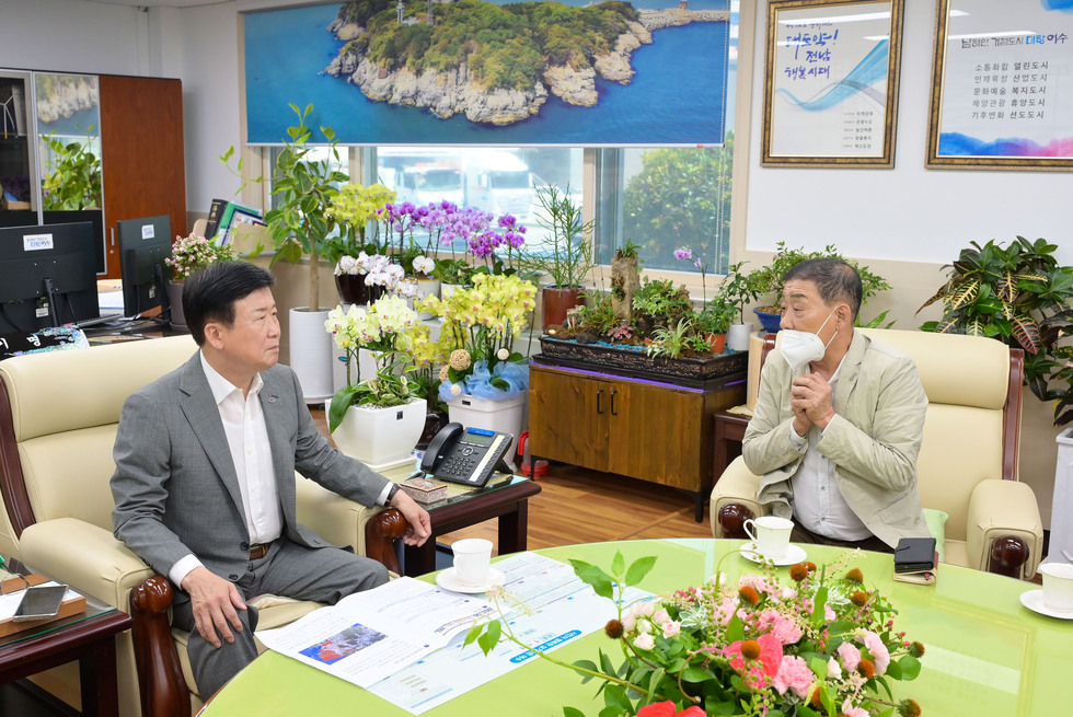 20250721 7월 중 여수시장과의 대화-4.jpg
