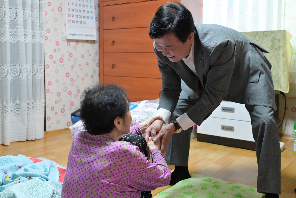 20250721 폭염안심 여름든든 프로젝트 폭염대비 저소득 취약계층 물품지원 행사-10.jpg