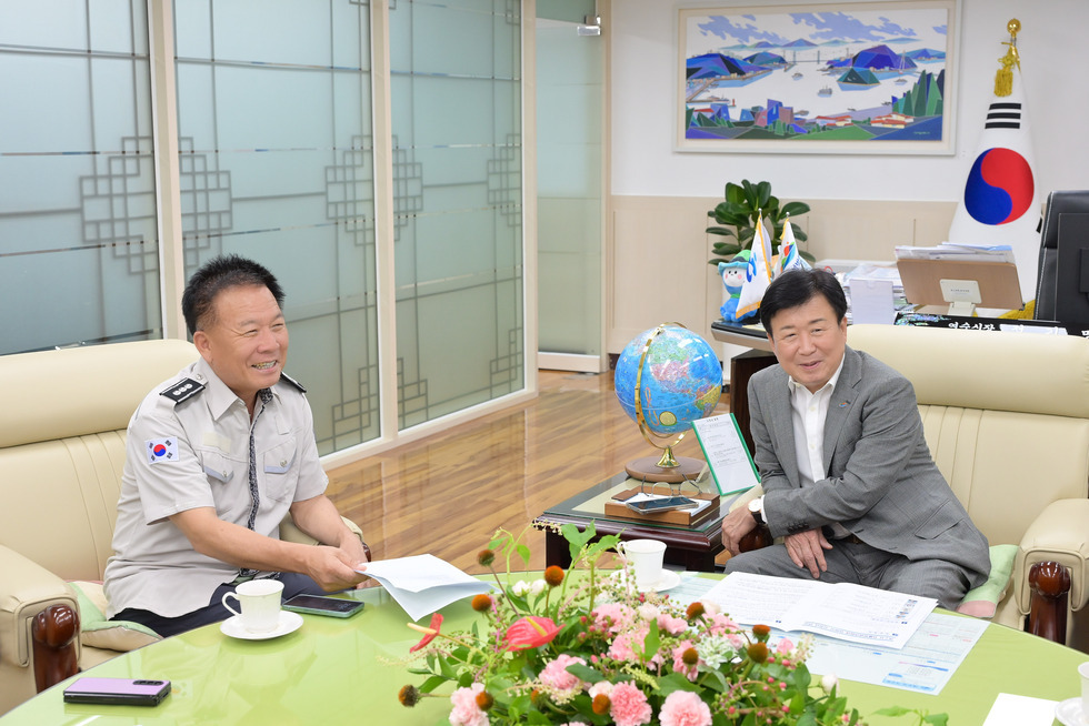 20250721 7월 중 여수시장과의 대화-8.jpg