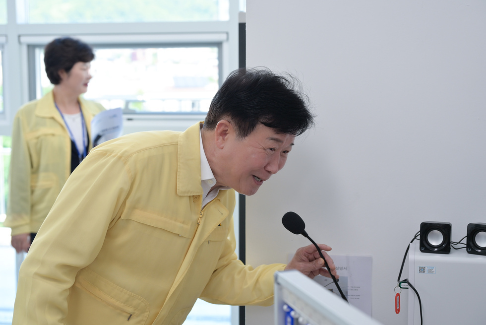 20250728 하절기 현안 사업 및 폭염 관련 현장 방문(동백노인복지관, 웅천국민체육센터)-17.jpg